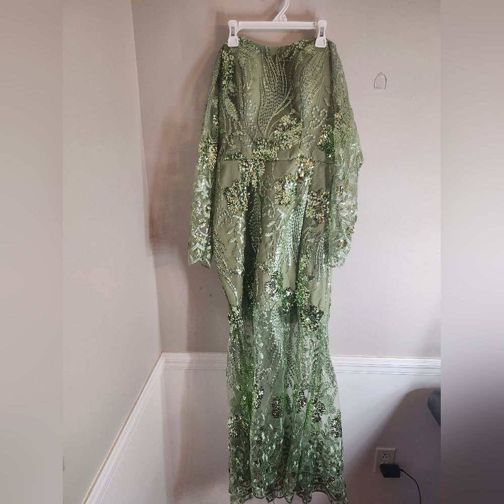 Women's Clothing